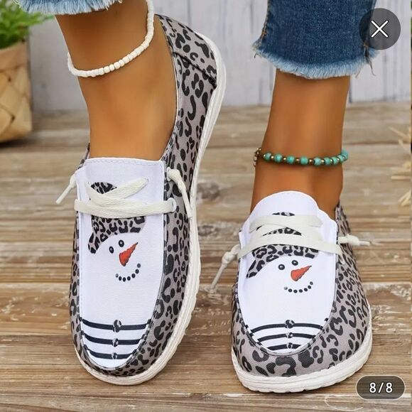 boutiques Shoes - Chic Snowman Leopard Print Loafers